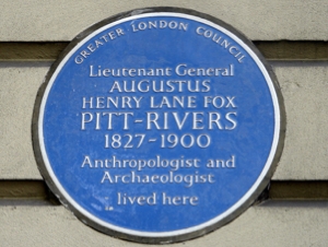 Blue Plaque now attached to 4 Grosvenor Gardens