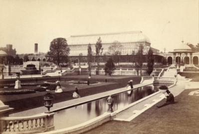 Exhibition galleries near Horticultural Gardens, SKM  image from http://rbkclocalstudies.wordpress.