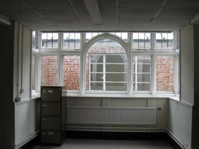 Upstairs room, Uplands